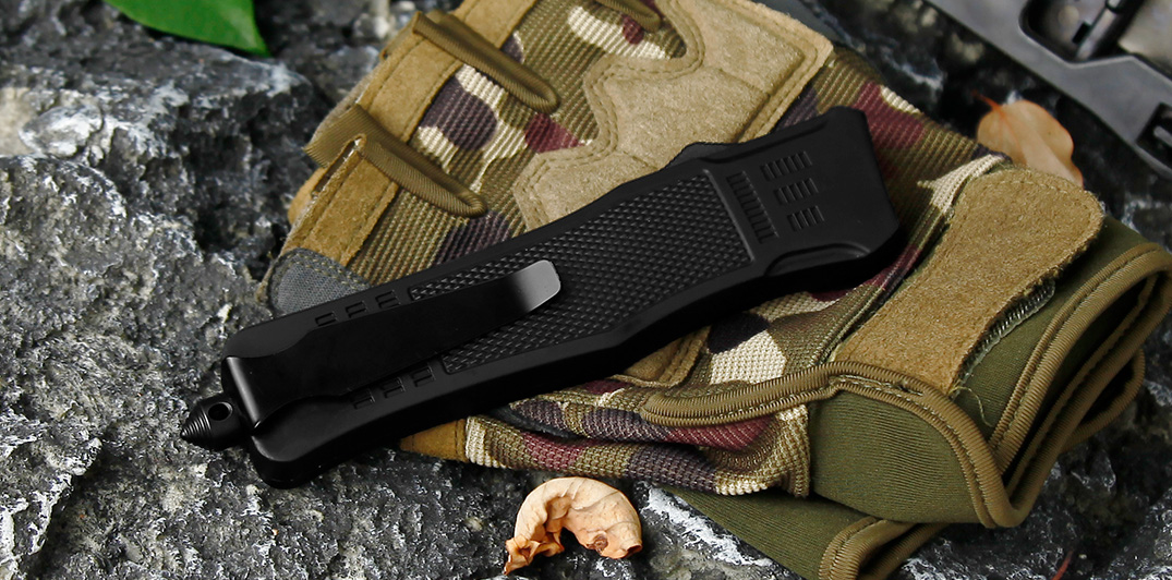 OTF Automatic Knife